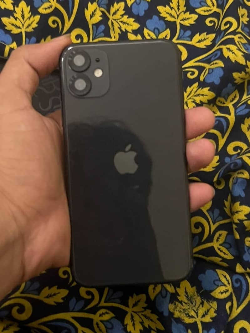 Apple iPhone 11 0