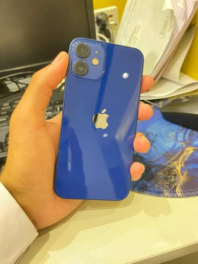 Apple iPhone 12 mini