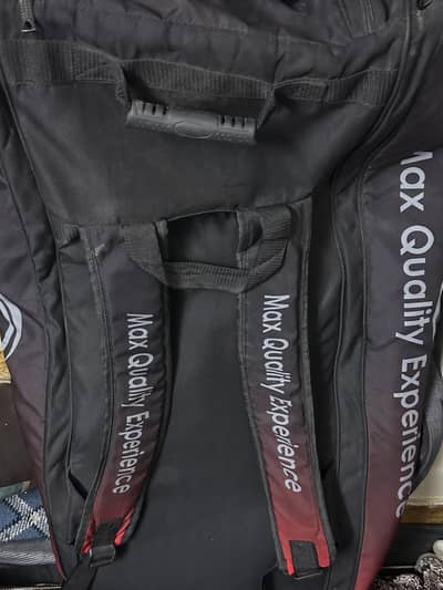 Cricket Pads, Gloves, Bag aur Balls Ka Set - Used, Good Condition