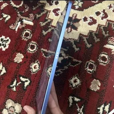 IPAD A16, 10/10 condition