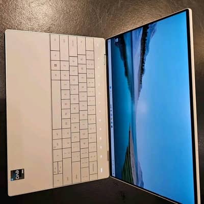 Dell Laptop For Sale /6523