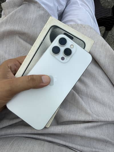 Apple iPhone 15 Pro Max 256gb non pta jv with box