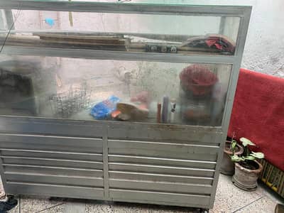Big show case made with hard material