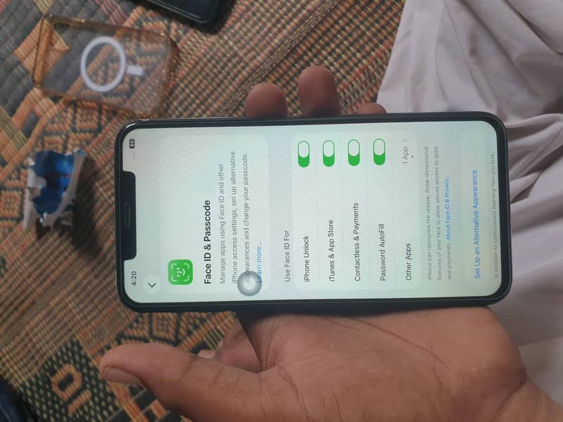 iphone 11 pro max 2