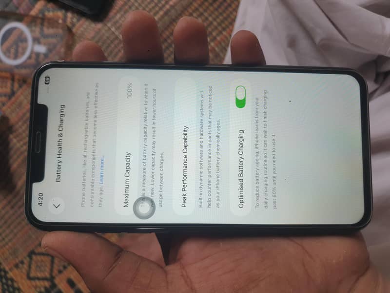 iphone 11 pro max 3