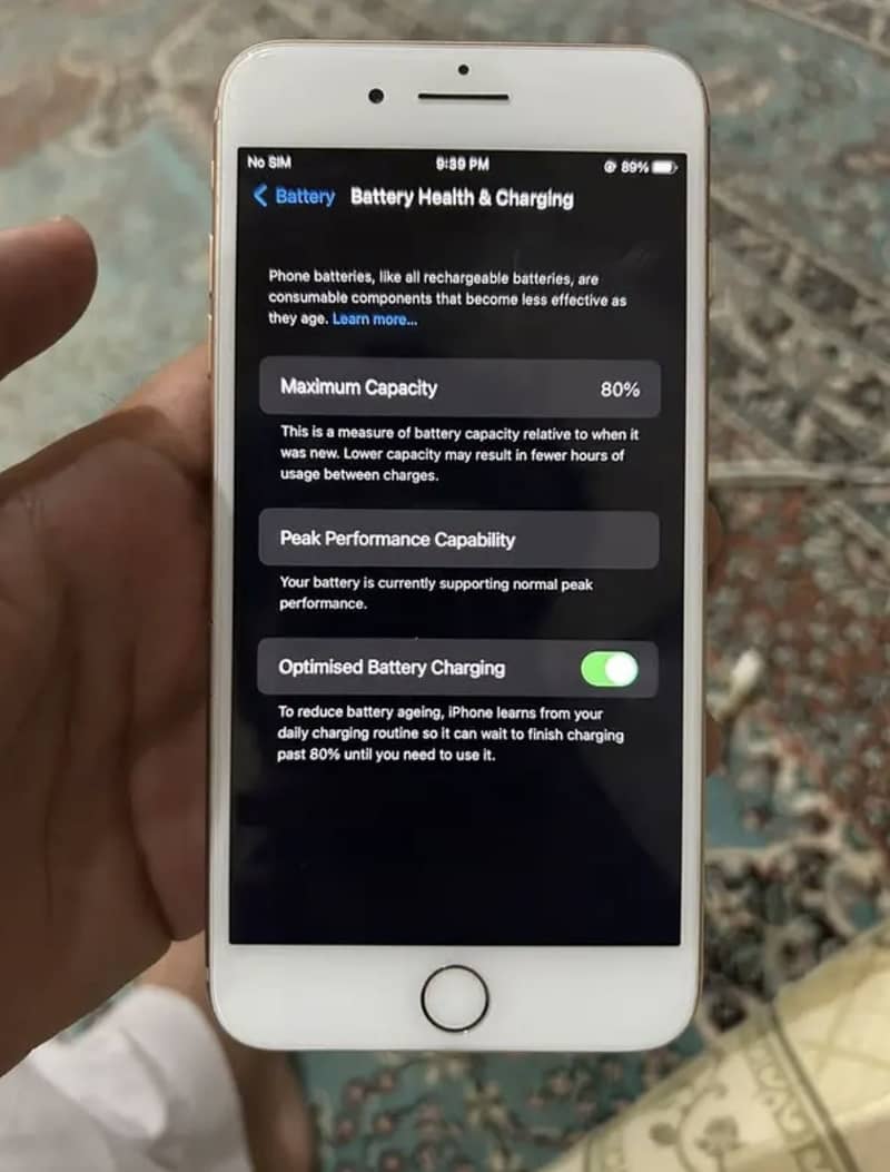 Apple iPhone 8 Plus 6