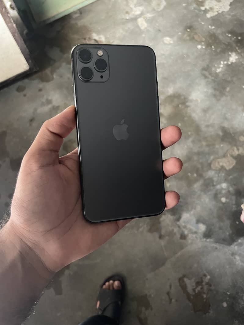 Apple iPhone 11 Pro Max 0