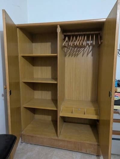 Wooden almari 2 doors