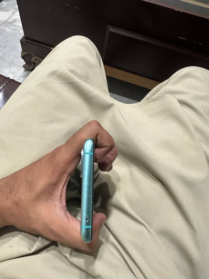 One plus 8t 1