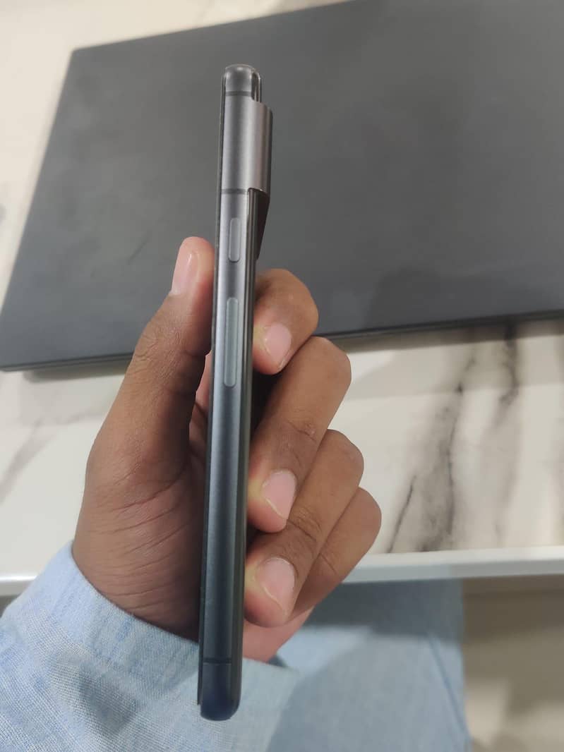 Google Pixel 8 0