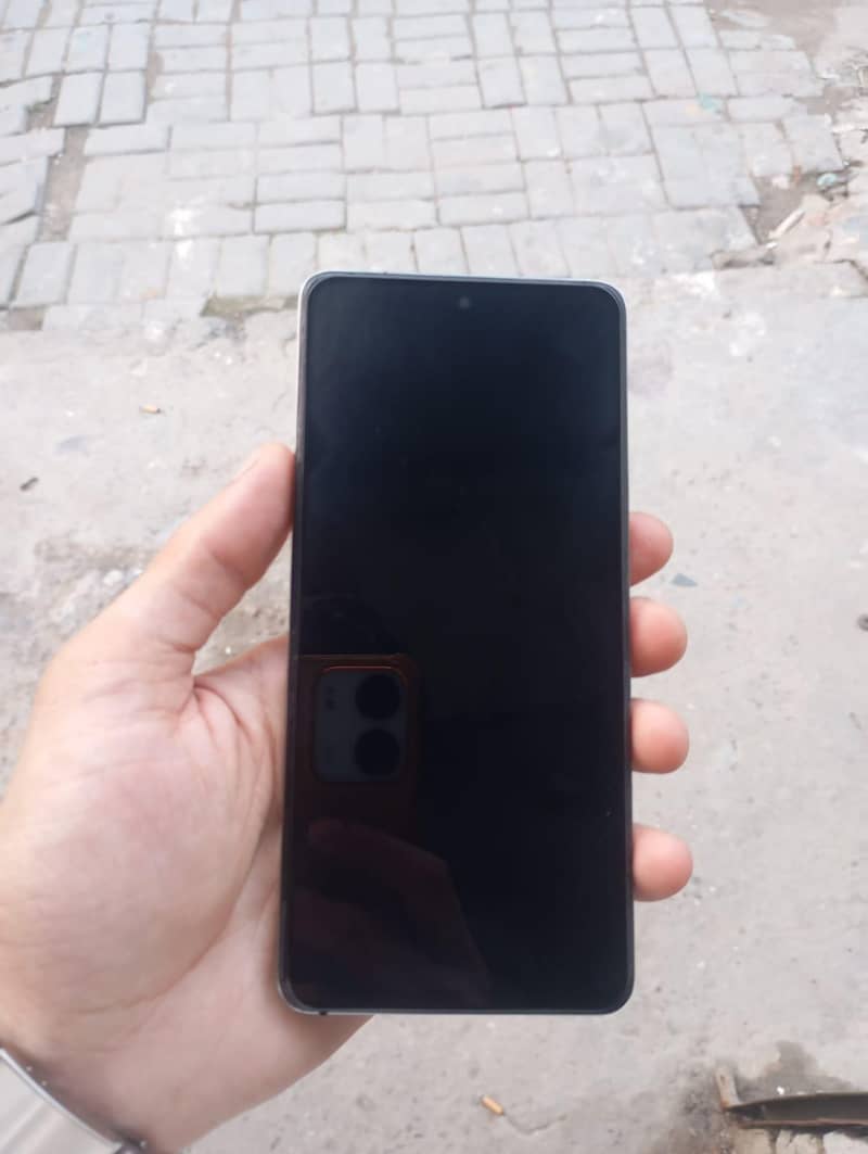 Tecno CAMON 20 0