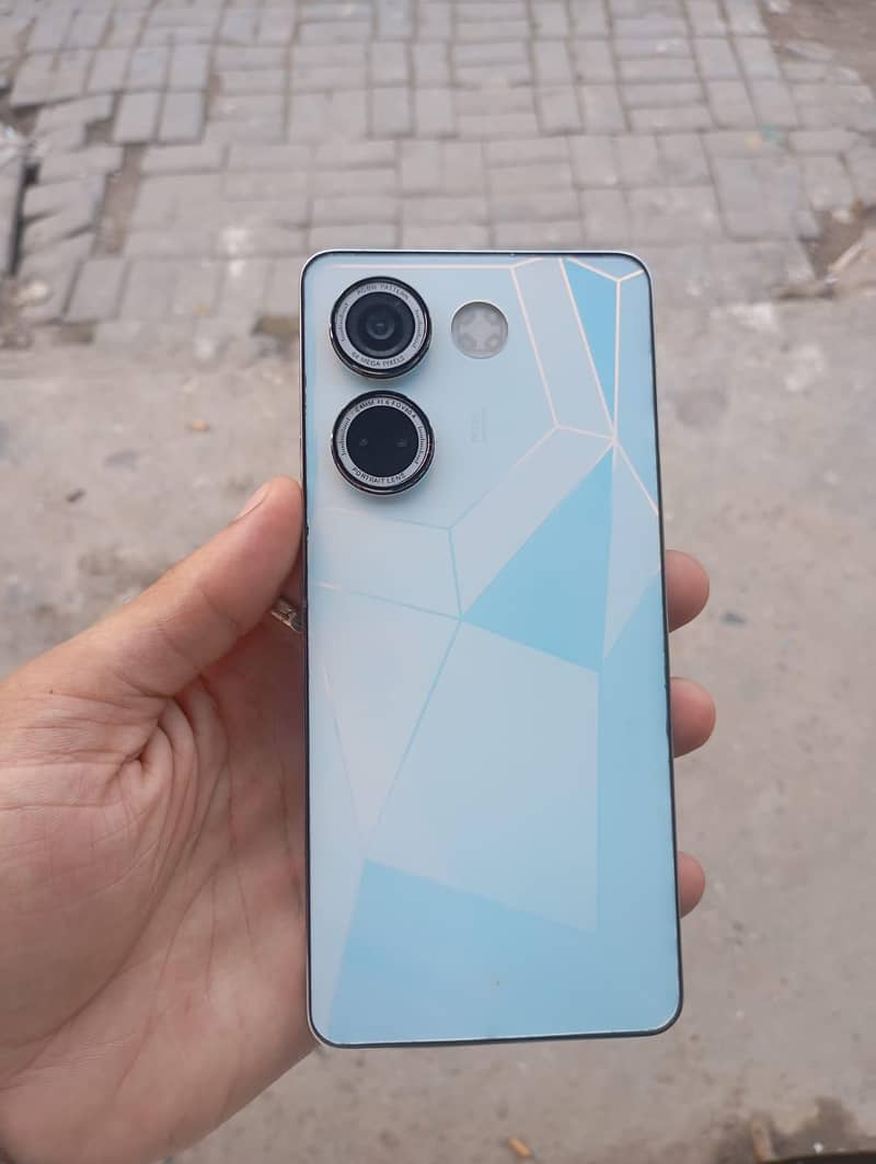 Tecno CAMON 20 1