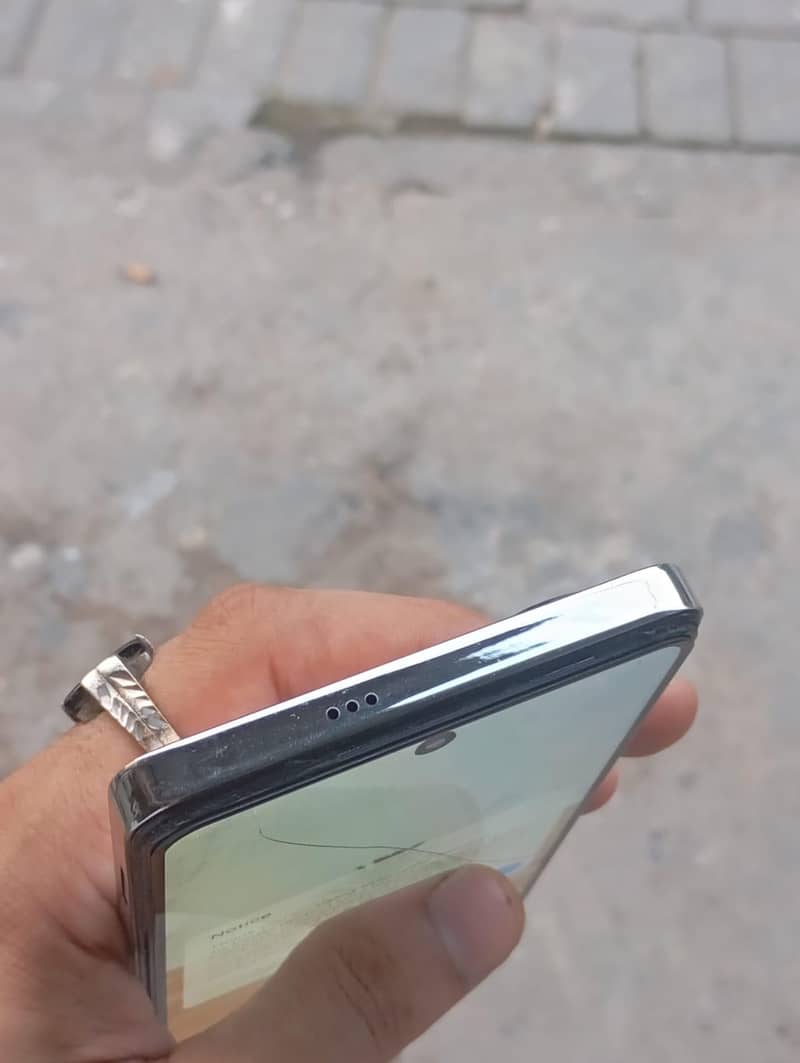 Tecno CAMON 20 3