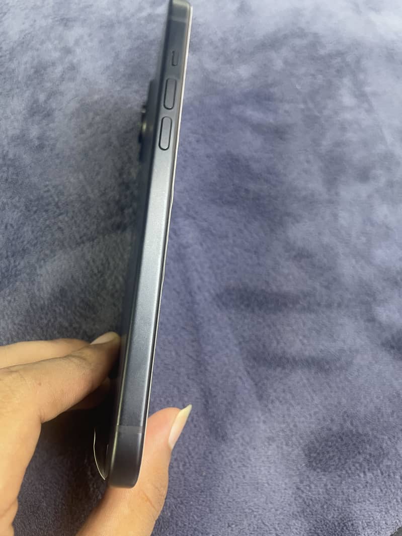 Apple iPhone 15 plus 1