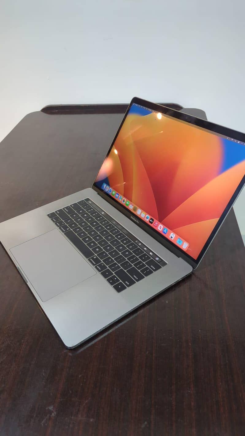 Mac book pro 2017 1