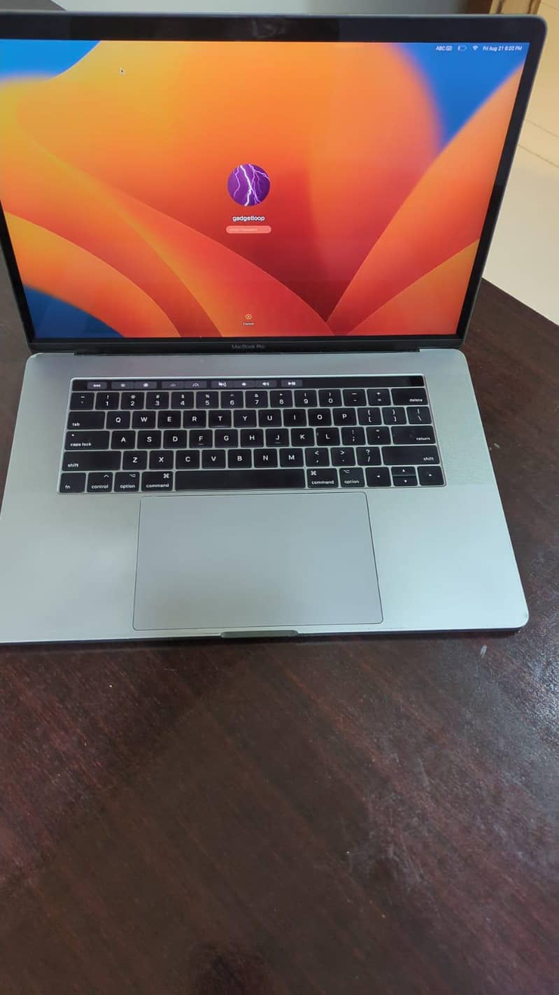 Mac book pro 2017 4