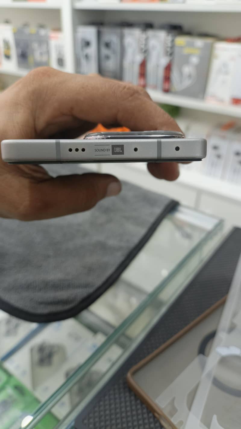 Infinix Note 50 4