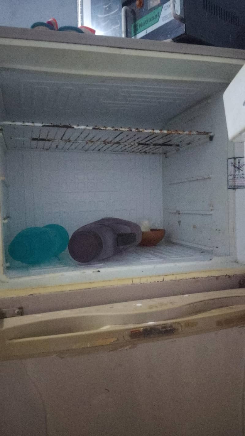 dawlance fridge 4