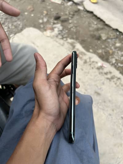 Apple iPhone 11 Pro Max jv