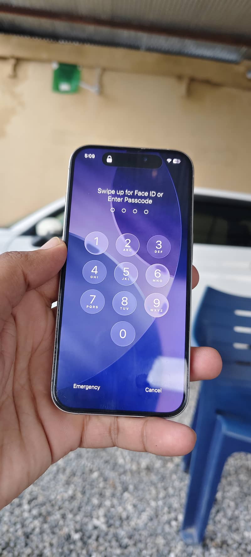 Apple iPhone 15 Pro 3