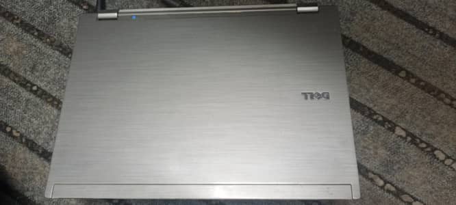Dell latitude E6410 core i5 4gb, 160gb upto 1 hour battery backup