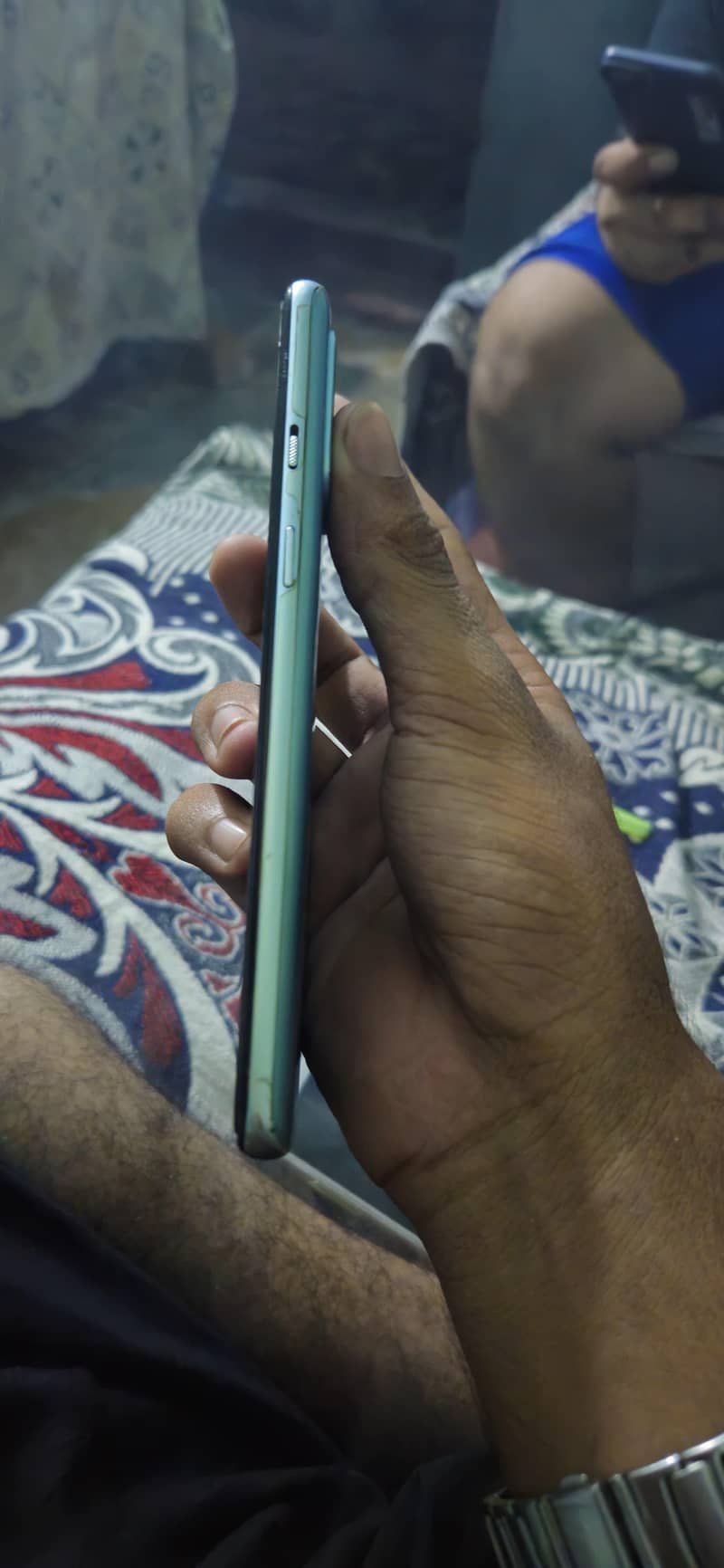 One Plus 9R 2
