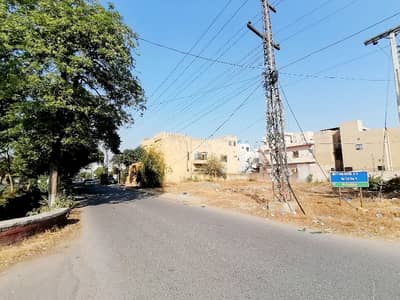 1-Kanal 80 Feet Road Best Semi Commercial Activity Location Near Park Mosque Market Plot For Sale