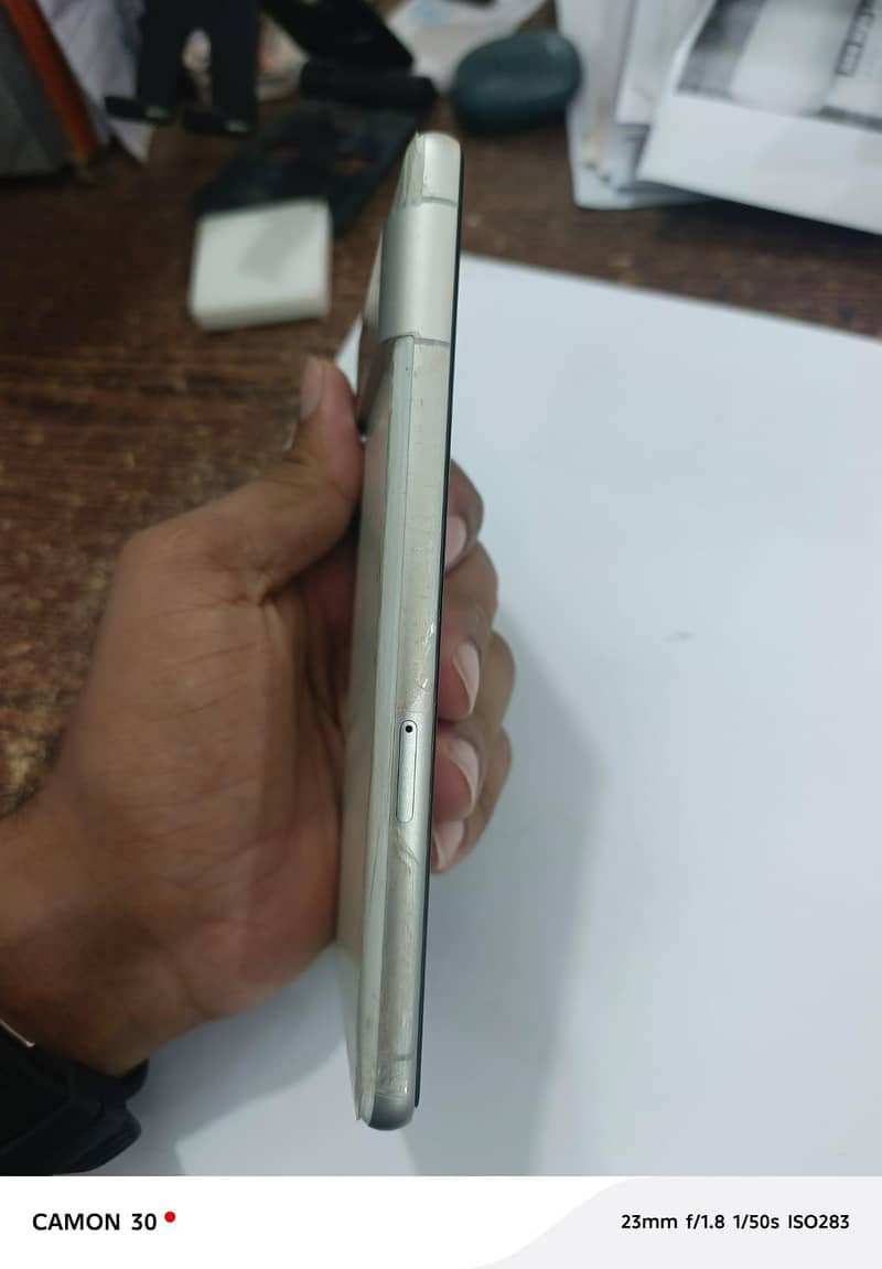 Google Pixel 7 3