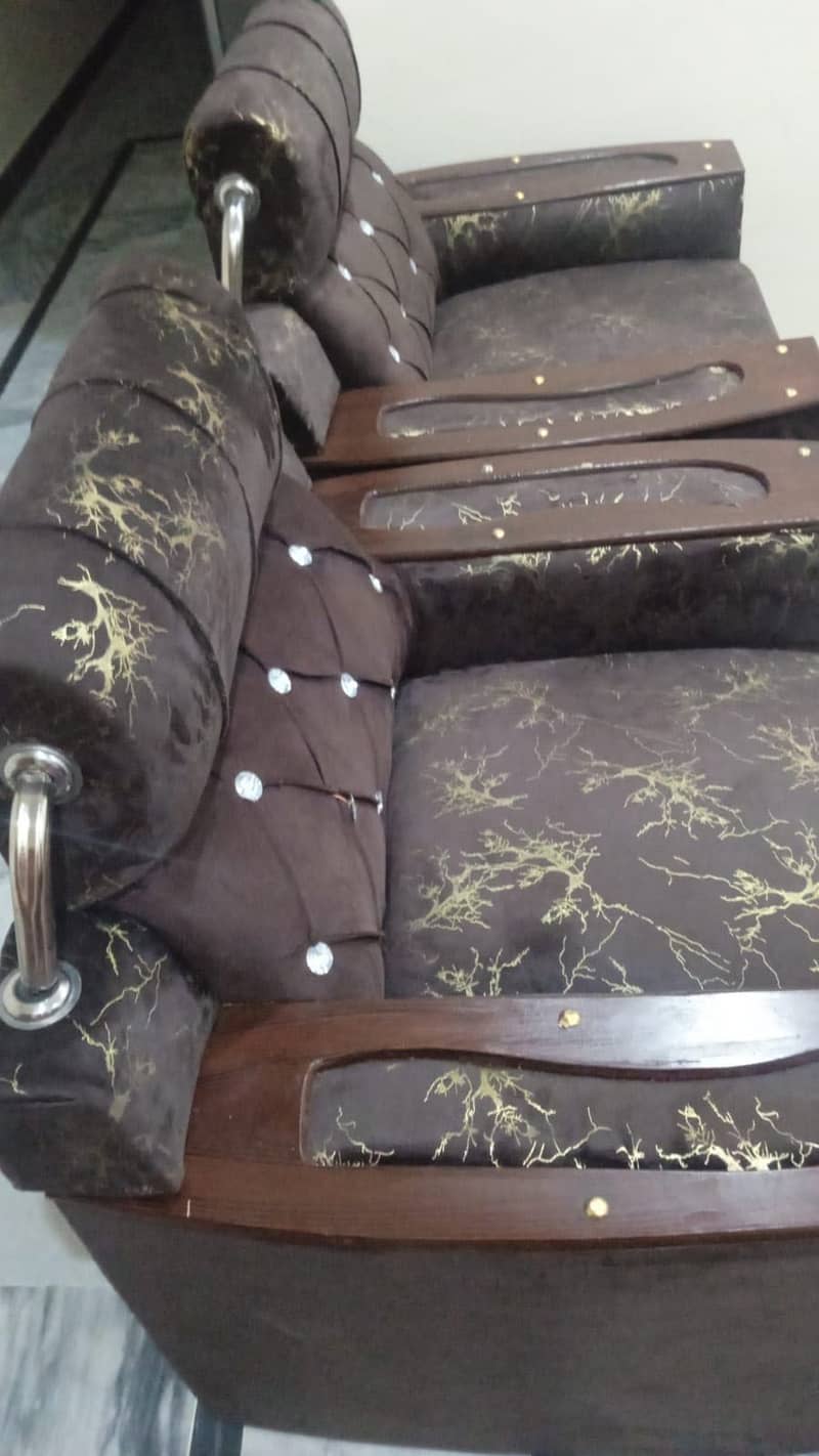 5 Seater sofa 2