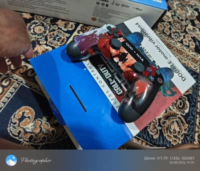 PLAY STATION 4
