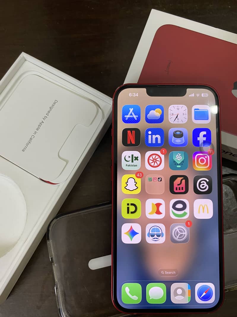 Apple iPhone 13 2