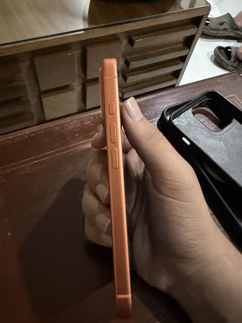 Apple iPhone 17 Pro 1