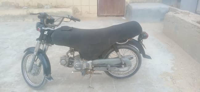 super star CD70 Model 2018 everything are okay and original urgent Sal