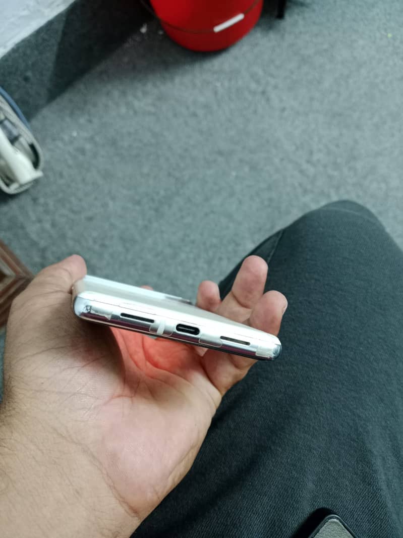 Google Pixel 6 Pro 2