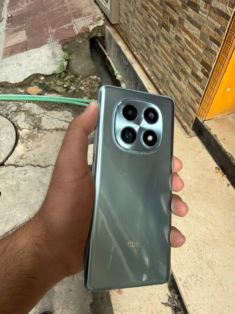 Xiaomi Redmi Note 15 0