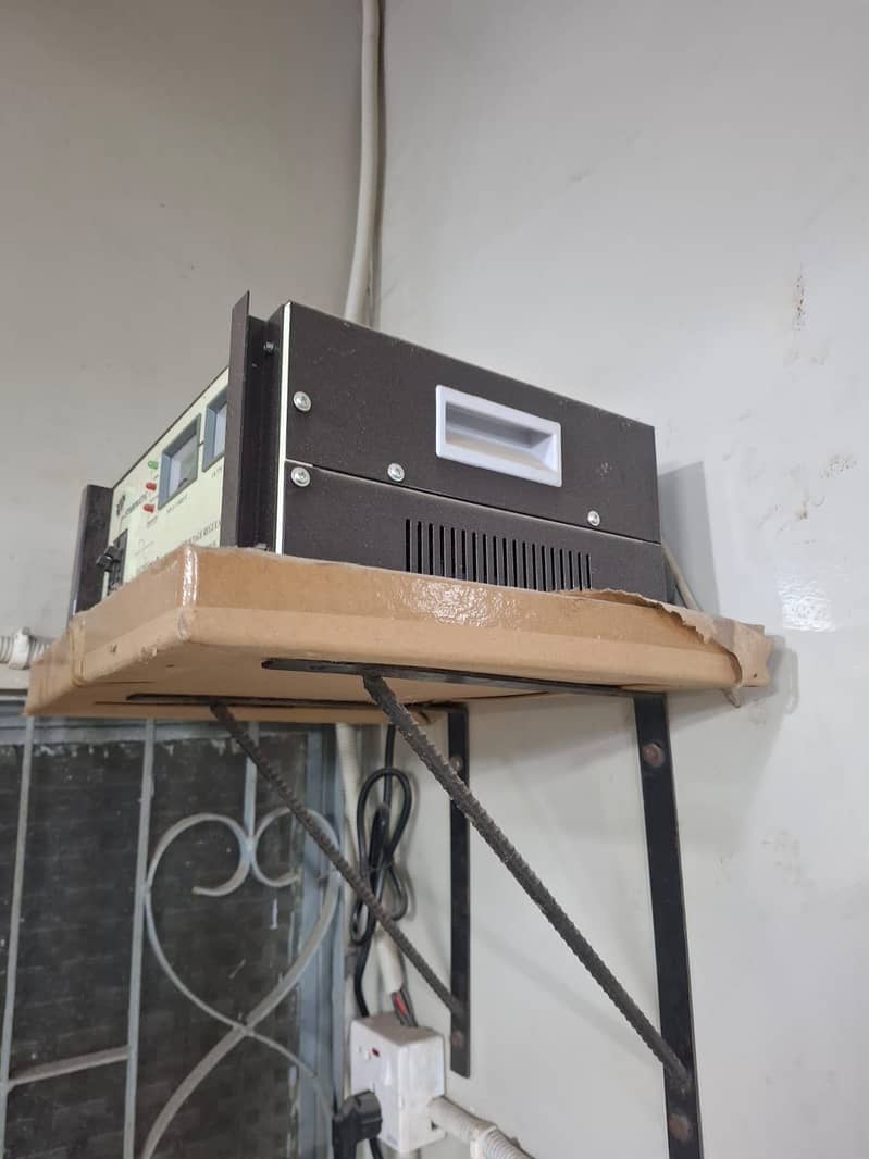 Stabimatic Stabiliser 3000 VA 1