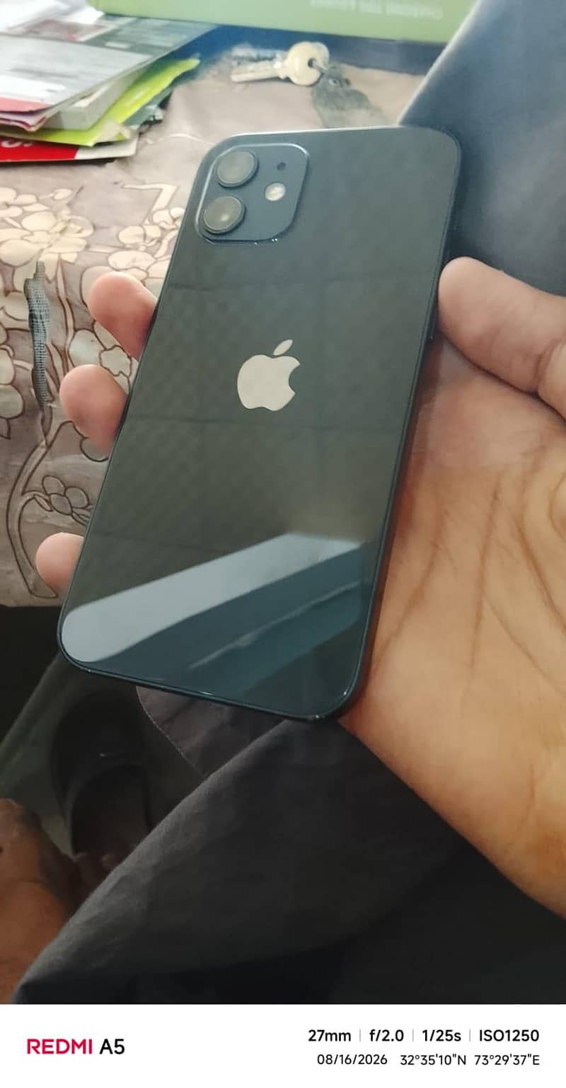 Apple iPhone 12 2