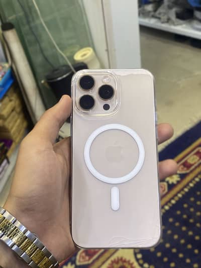 Apple iPhone 16 Pro Max