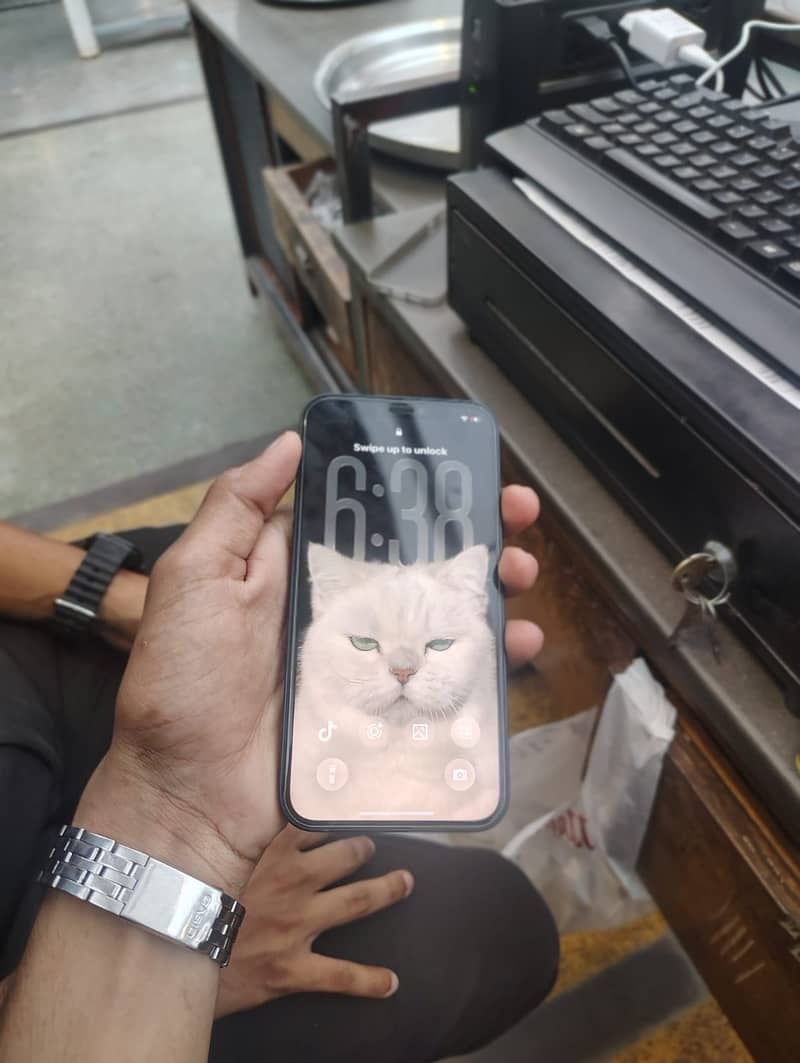 Apple iPhone 12 5