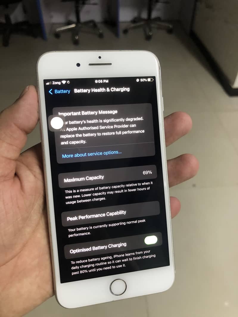 Apple iPhone 8 Plus 2