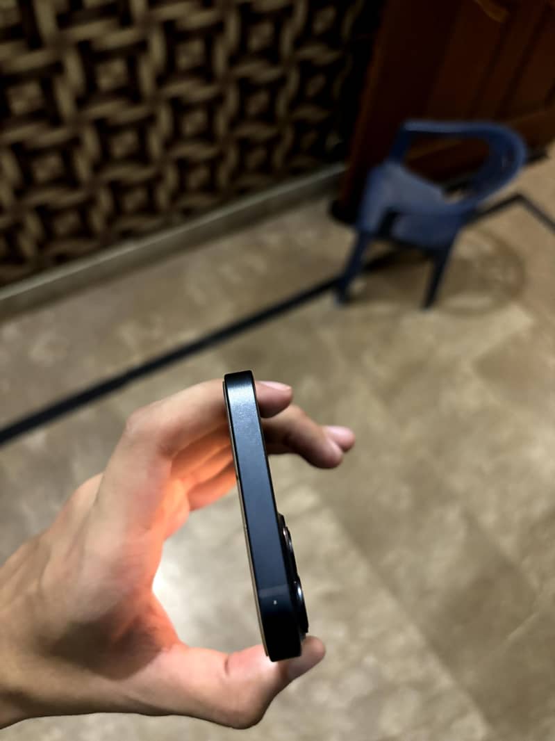 iPhone 13 with box 5