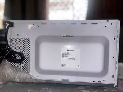 Sell microwave oven  model DW 390 s