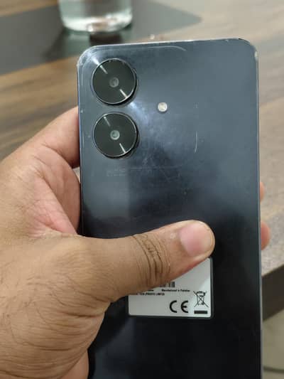 Realme Note 60