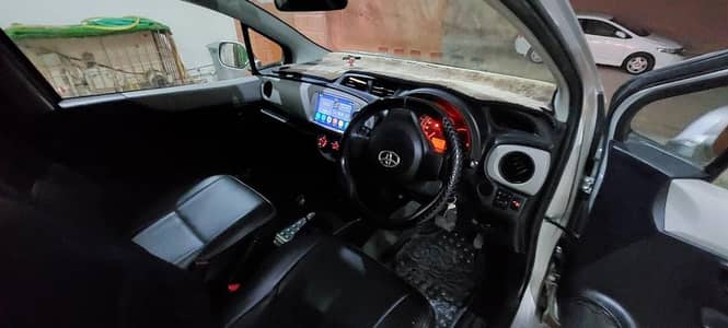 Toyota Vitz 2013