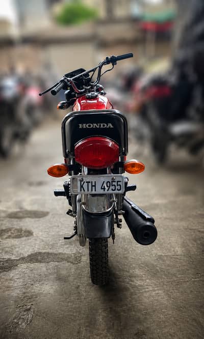 Honda CG 125 2025