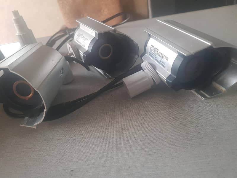 camera 1
