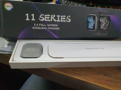 11 Series Apple logo watch