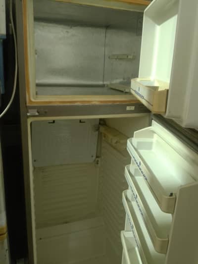 Dawlance fridge second hand