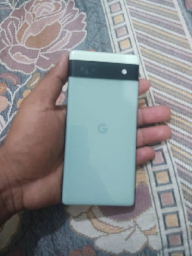 Google Pixel 6a 1
