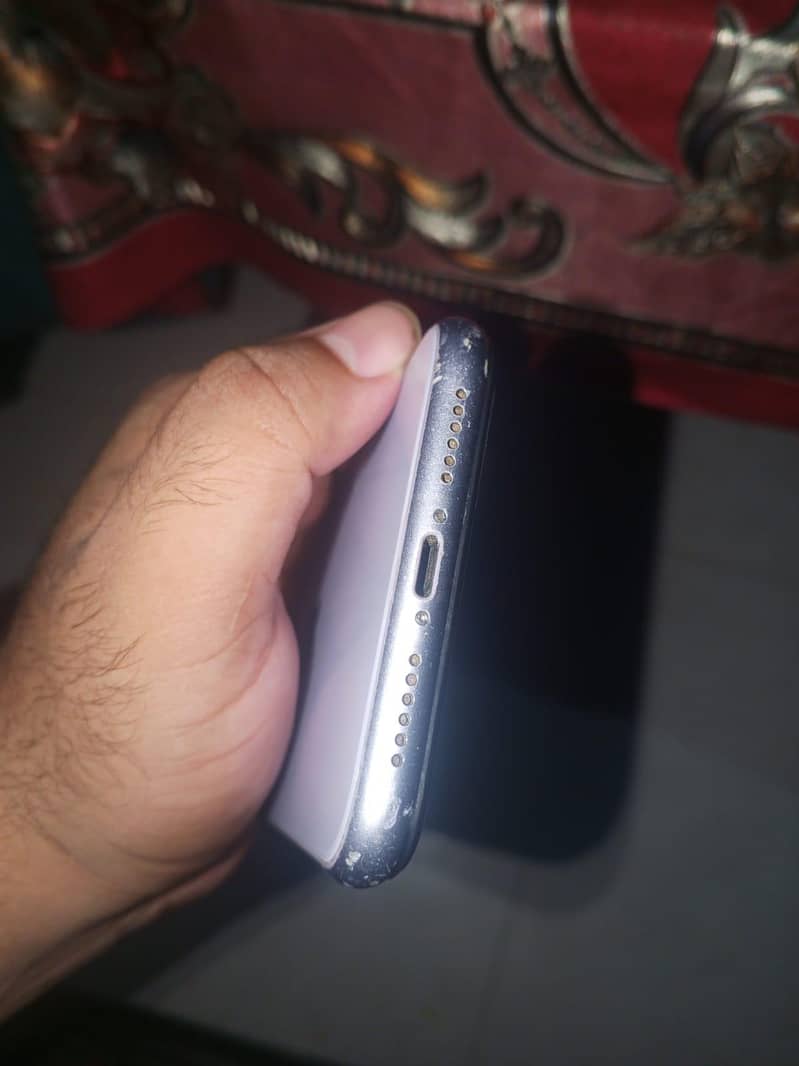Apple iPhone 11 2